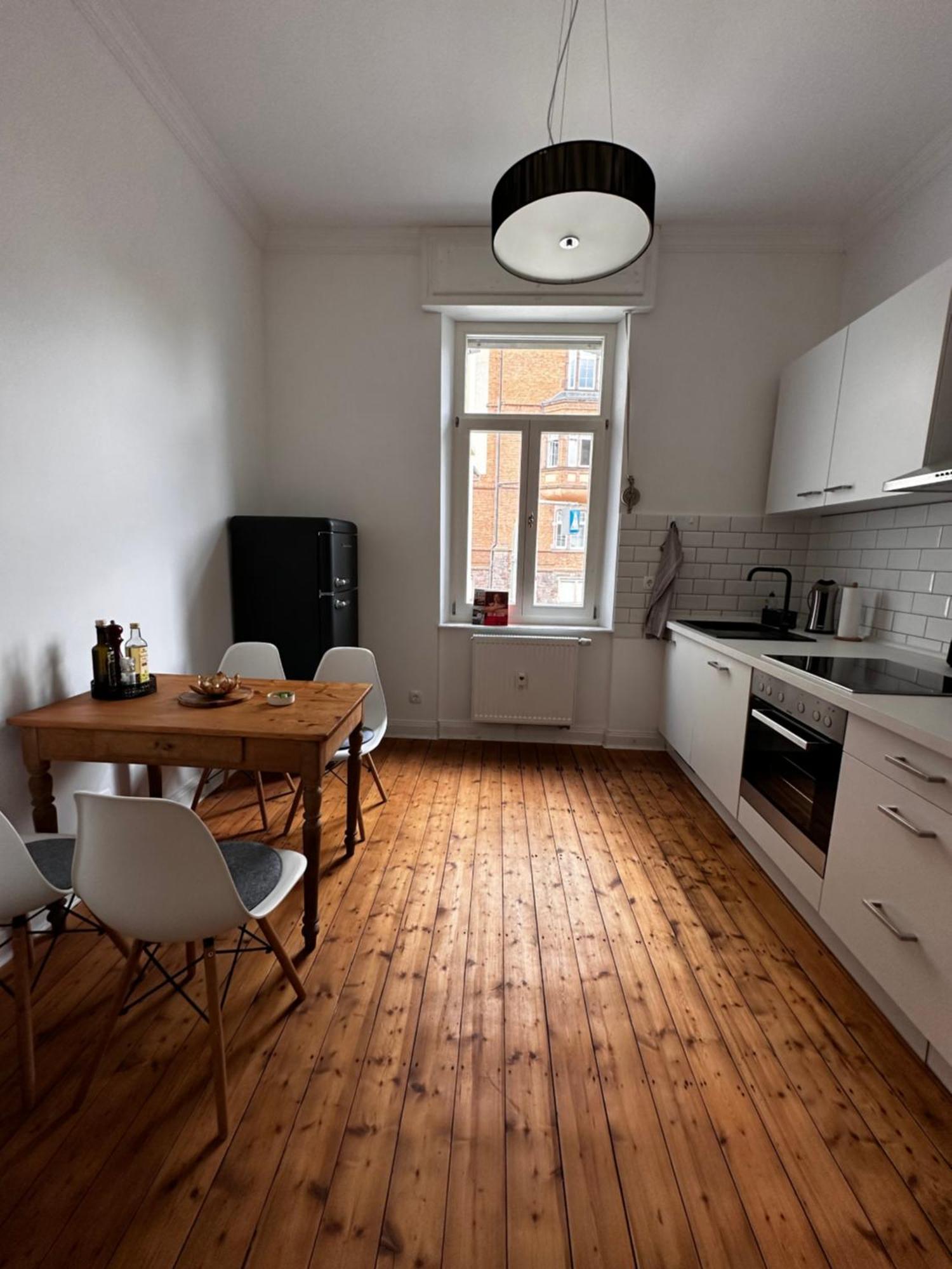 Apartment Sweetleopold1